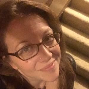 Meet your Posher, April