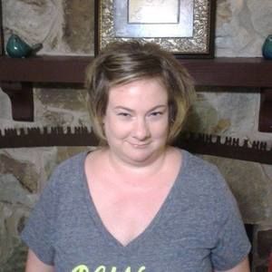 Meet your Posher, Tonya