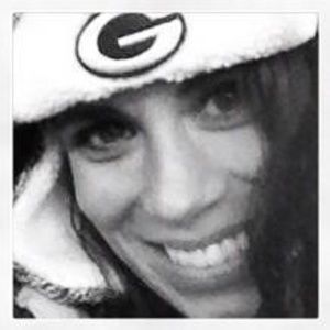 Meet your Posher, Shelly