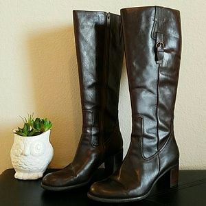 Gorgeous Liz Claiborne Flex Brown Leather Boots