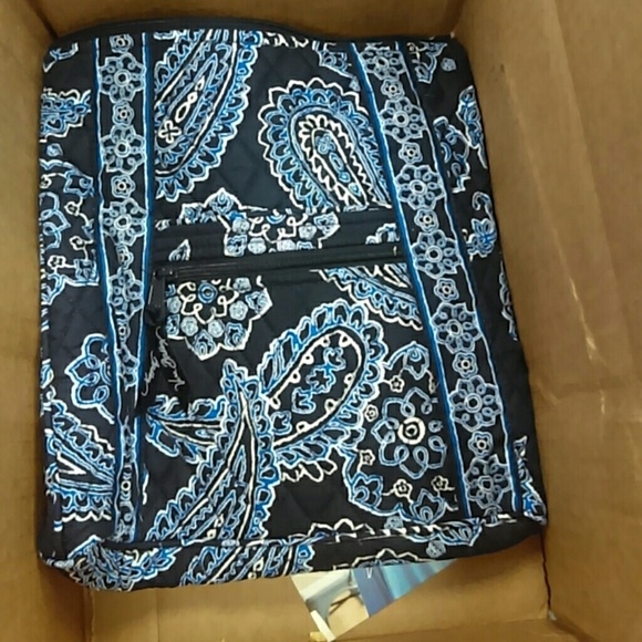 Vera Bradley crossbody purse - Picture 1 of 1