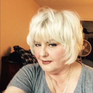 Meet your Posher, Linda