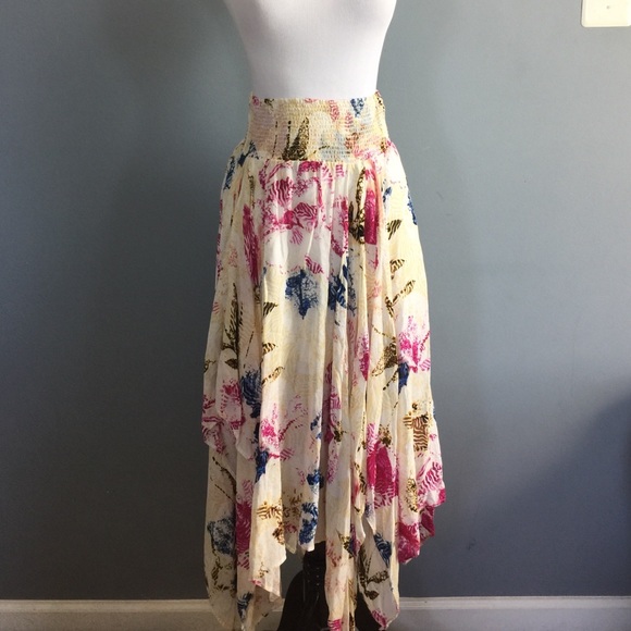 Free People Dresses & Skirts - Free People flowy skirt