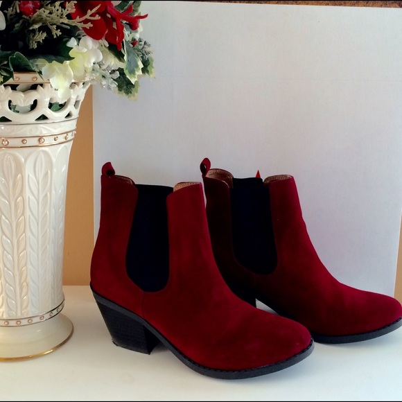 sale. 🎉🎉🎉Ankle boot - Picture 1 of 4