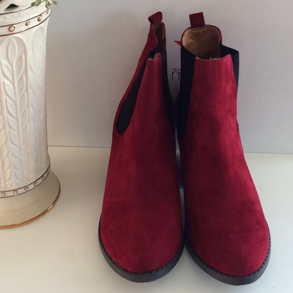 sale. 🎉🎉🎉Ankle boot - Picture 4 of 4