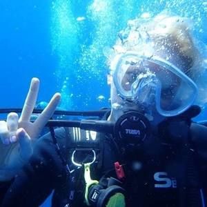 Meet your Posher, Brittany-leslie