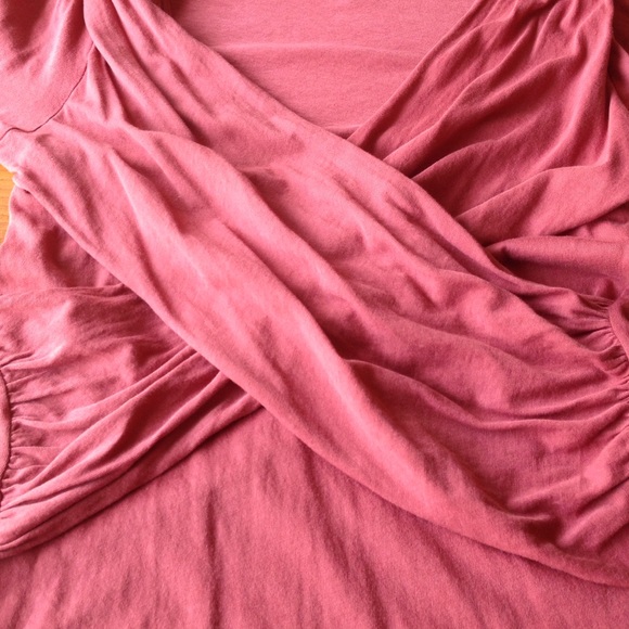 Pink wrap top - Picture 2 of 2