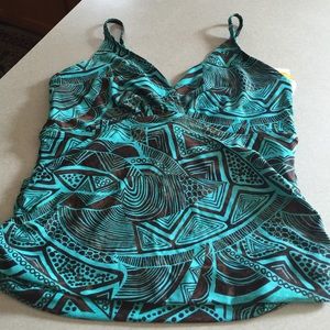 Tankini top NWT