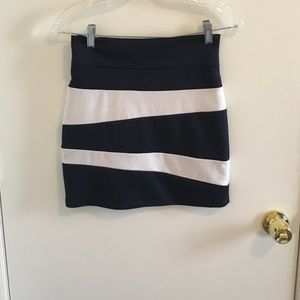 Color block navy and white mini skirt