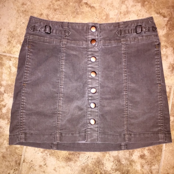 GAP adorable corduroy button-up skirt