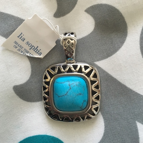 🔴2 DAYS LEFT🔴Lia Sophia Turquoise Pendant