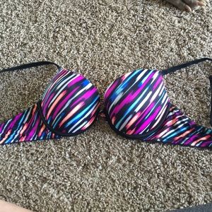 Brand new VS bra