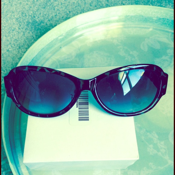 Turtle shell sunglasses