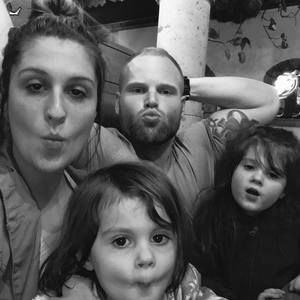 Meet your Posher, Amelia