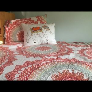 Twin XL Bed set