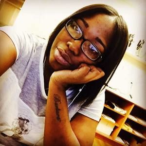 Meet your Posher, Rae