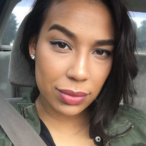 Meet your Posher, Elayne