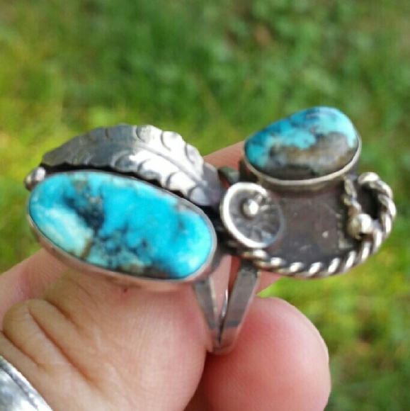 OLD PAWN unmarked tested sterling ring - Picture 2 of 4