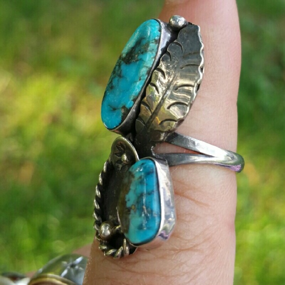 OLD PAWN unmarked tested sterling ring - Picture 3 of 4