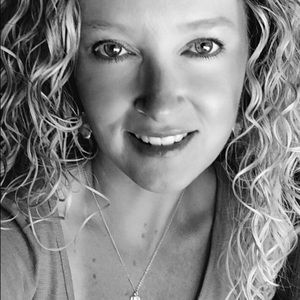 Meet your Posher, Kelli