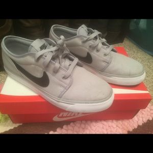 Nike Low Tops