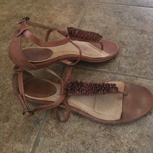 Size 9 1/2 Frye sandals