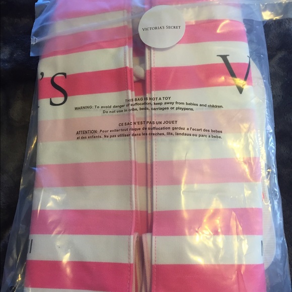 🎉HP🎉BNIP VS Striped Beach Tote W/ FlipFlops - Picture 3 of 3