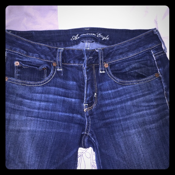 American Eagle Straight Leg Jeans