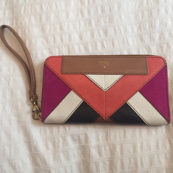 Fossil Wristlet Wallet