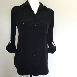 NWOT ROCK & REPUBLIC PYRAMID BUTTON DOWN BLOUSE XS