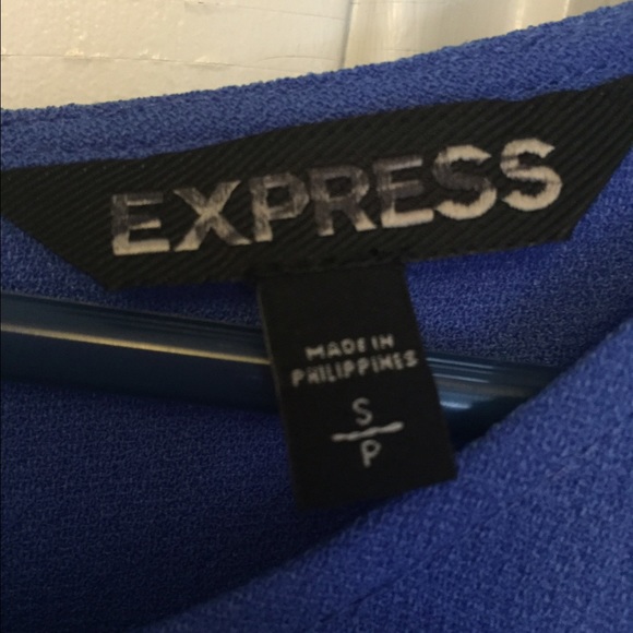 Express Blouse - Picture 2 of 3
