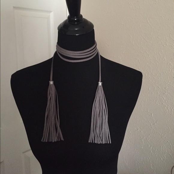 🔥Gray Faux Suede Tassel Necklace - Picture 4 of 4