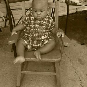 Meet your Posher, Markeuita