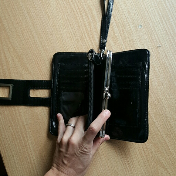 Buckle wallet or wristlett - Picture 3 of 3