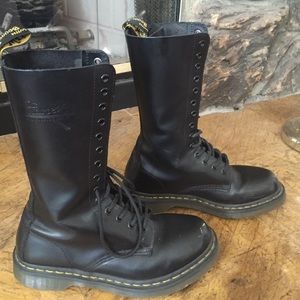 Dr. Marten's 14 eyelet boots.