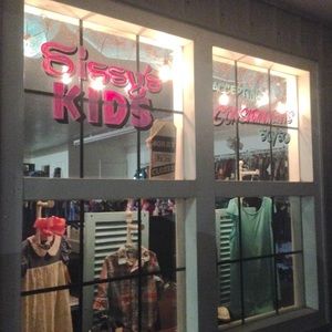 Meet your Posher, Tara