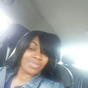 Meet your Posher, Deanna