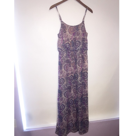 Purple maxi dress 😍💜