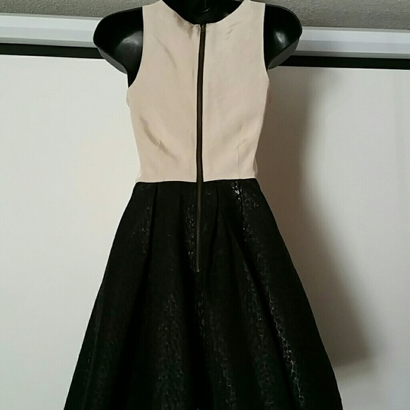 Lucca Couture Cocktail Dress - Picture 2 of 4