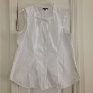 Gap sleeveless blouse