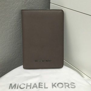 Michael Kors iPad mini case