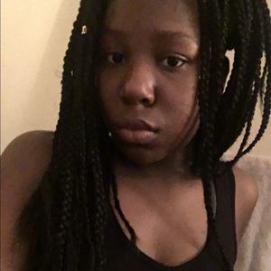 Meet your Posher, Janiah