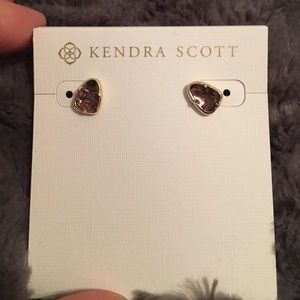 ✨NWOT✨ Kendra Scott studs