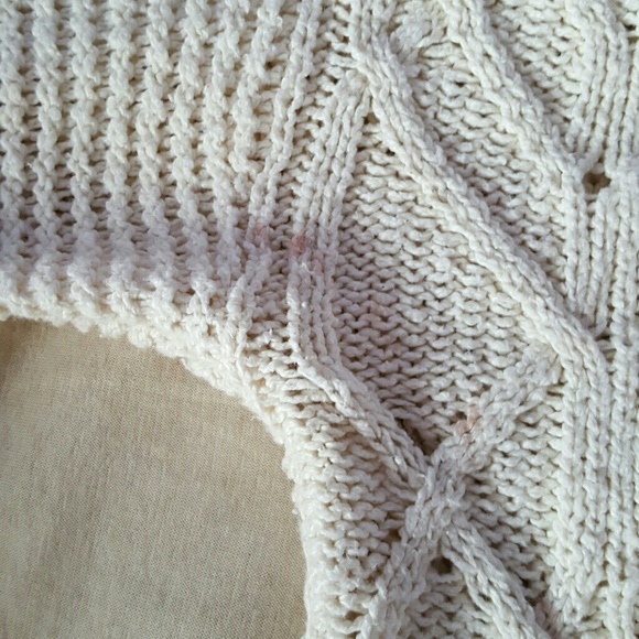 American Eagle sweater - Picture 3 of 4