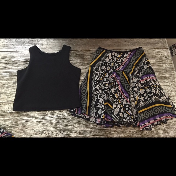 Little girl Un Deux trois skirt set