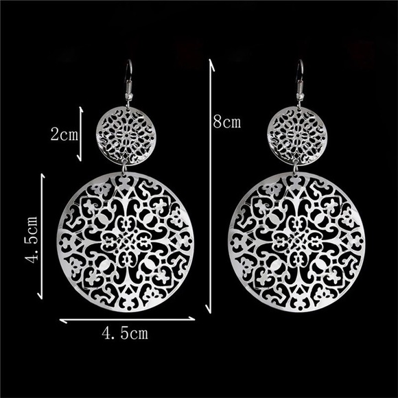 💟Delicate Silver Dangle Earrings💟 - Picture 2 of 2