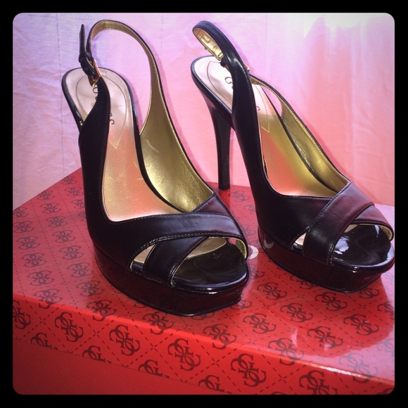 Guess heels 👠