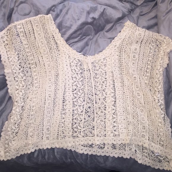 crocheted cover up or crop top