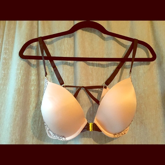 Victoria's Secret bra - Picture 1 of 4