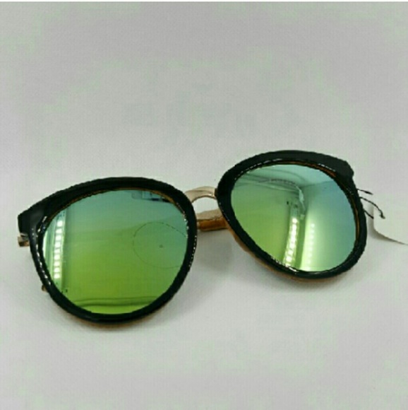 Cat round style vintage woman sunglasses - Picture 2 of 2